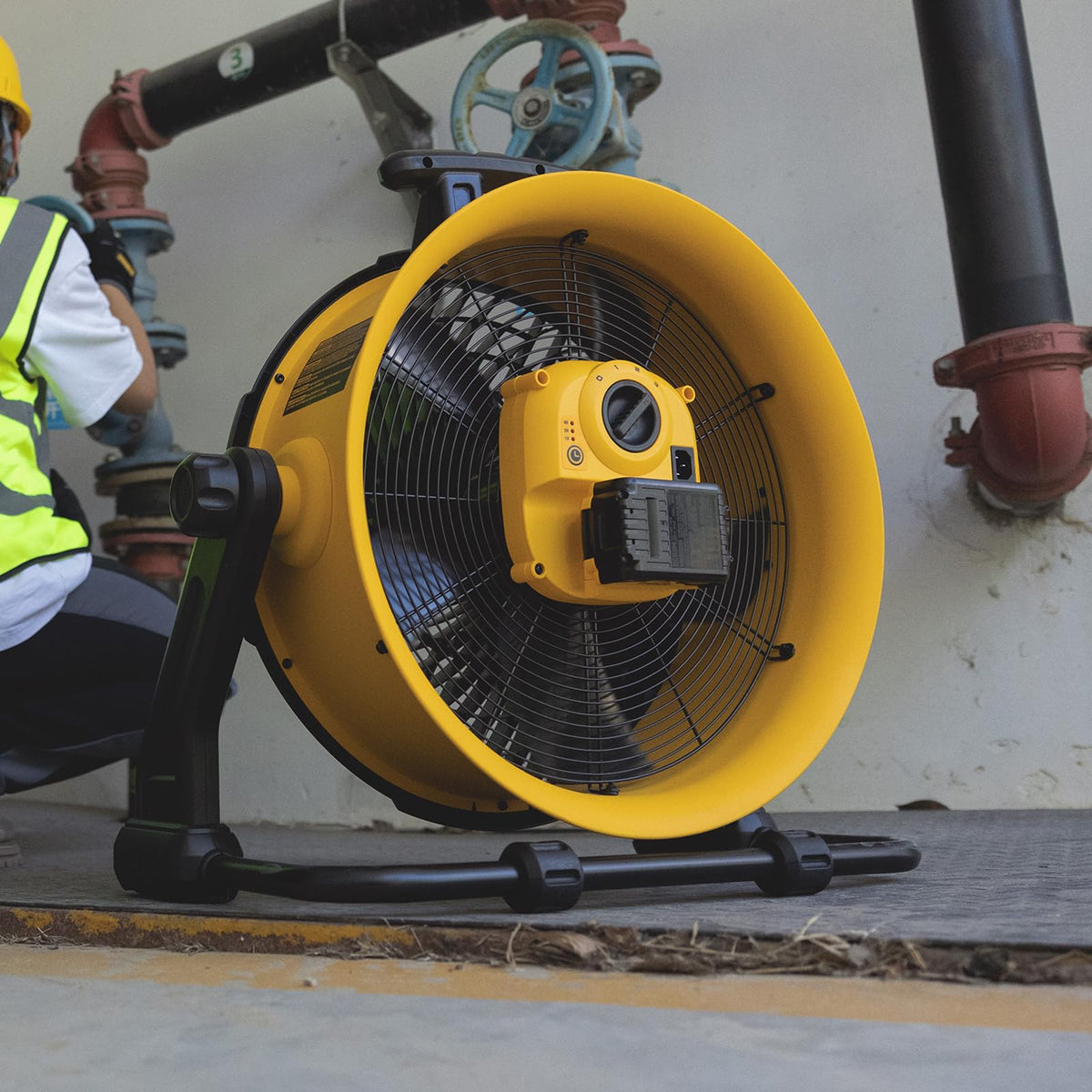 High-Velocity Floor Fan Z6566