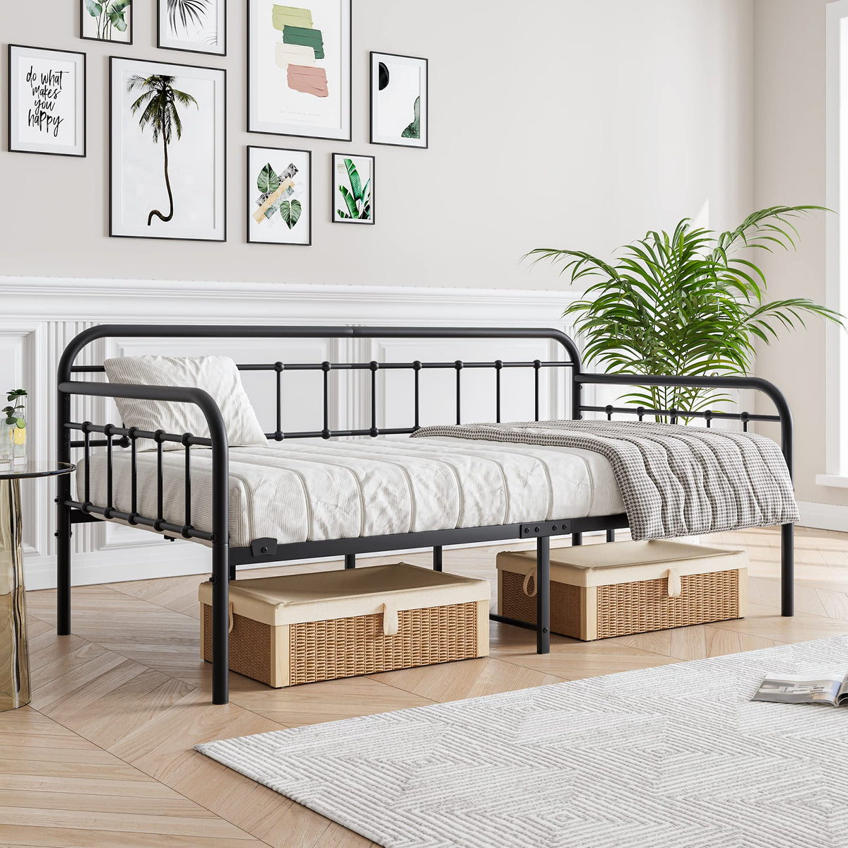Black Twin Size Metal Daybed Frame M8138