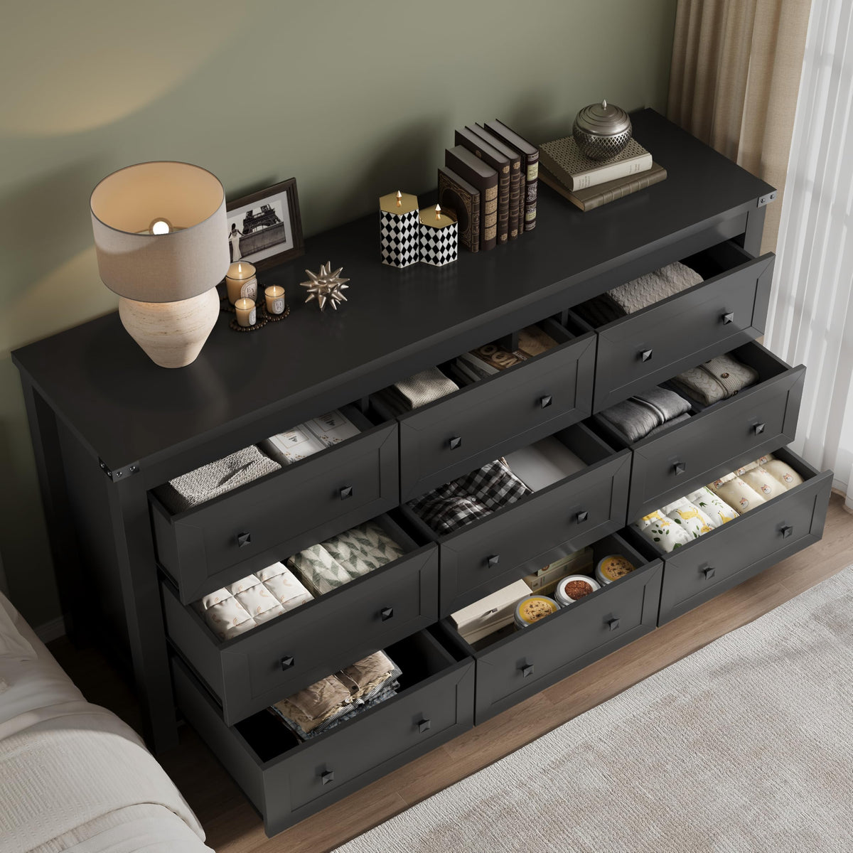 9 Drawer Wood Dresser Q368135